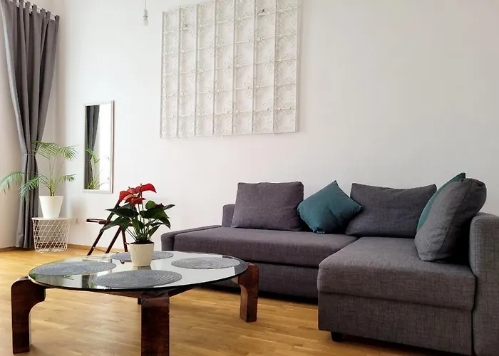 Apartment Przytulne W Centrum Warszawy Lok 2 *